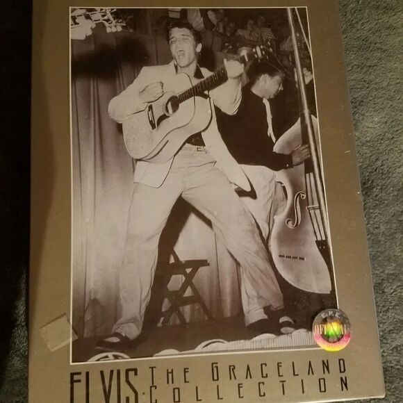 Fink & Company Other - NEW Elvis The Graceland Collection 1000 piece puzzle